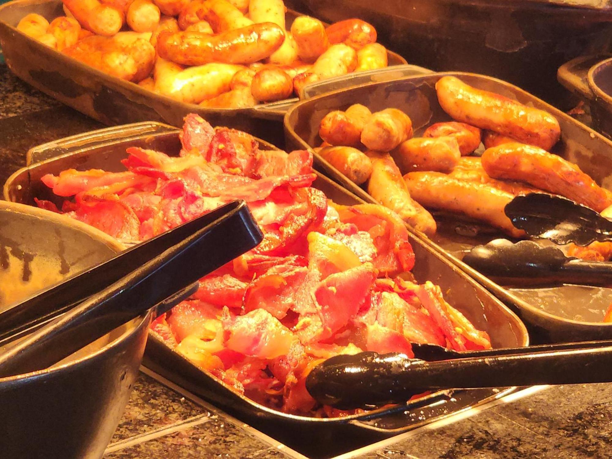 The New Accommodation Free Complementary Breakfast 티브셰프 외부 사진